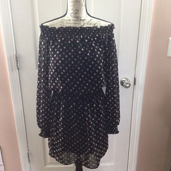 Women’s‎ White House Black Market Off The Shoulder Long Sleeve Geometric Dress - Picture 1 of 9